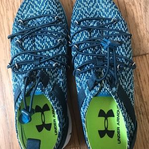 Women Under Armour Slip-On Sneakers Size 8.5